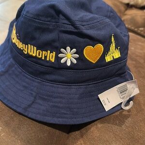 Walt Disney World embroidered navy bucket hat NWT